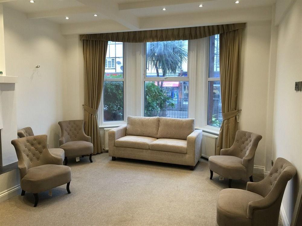 Acton Hill Hotel Ealing Extérieur photo