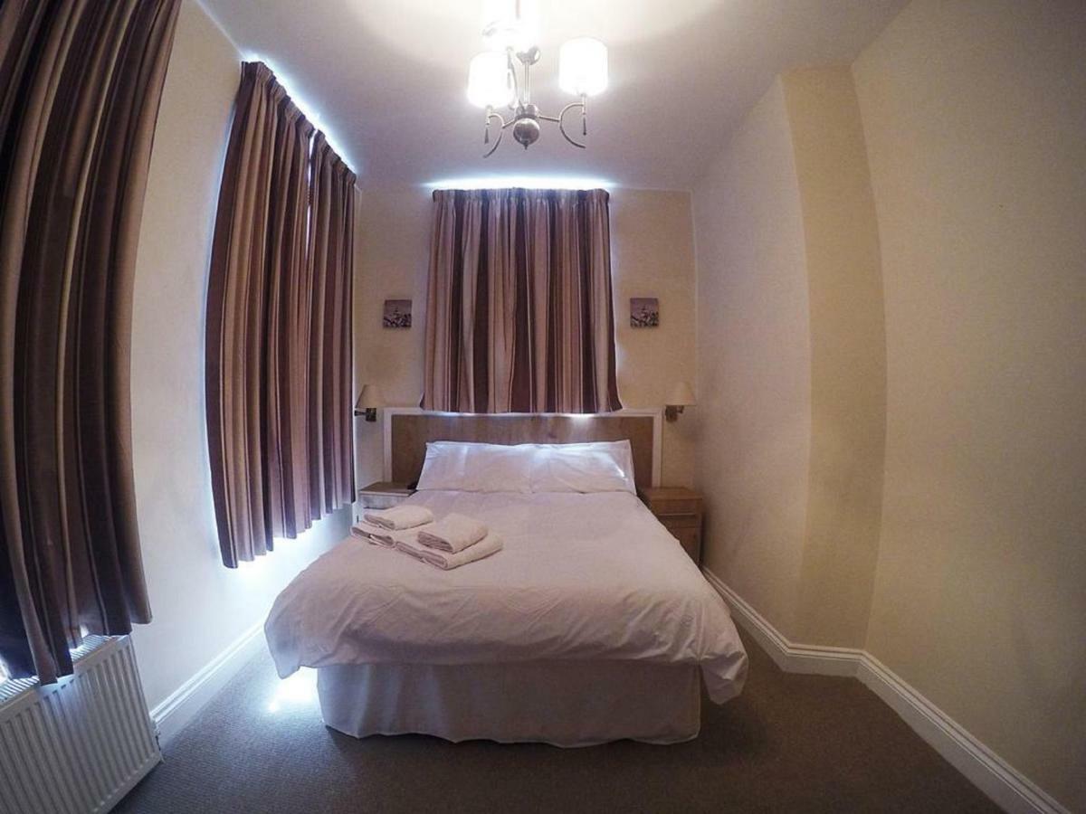 Acton Hill Hotel Ealing Extérieur photo