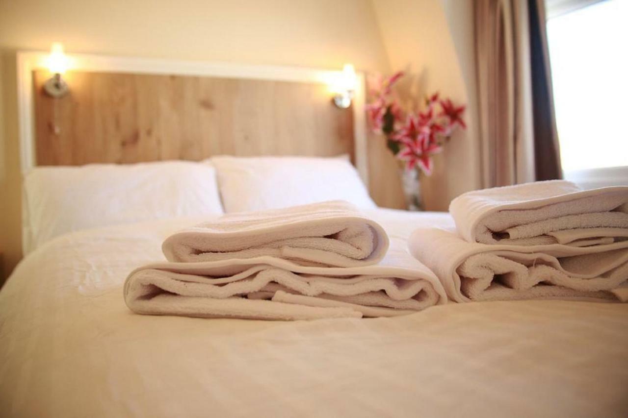 Acton Hill Hotel Ealing Extérieur photo